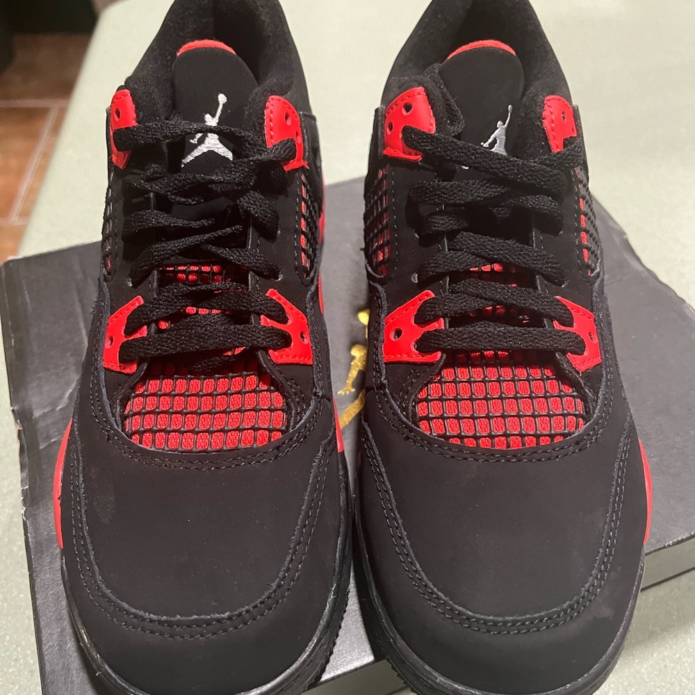 Jordan Retro 4 Red Thunder